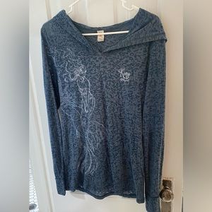 Long sleeve with hood